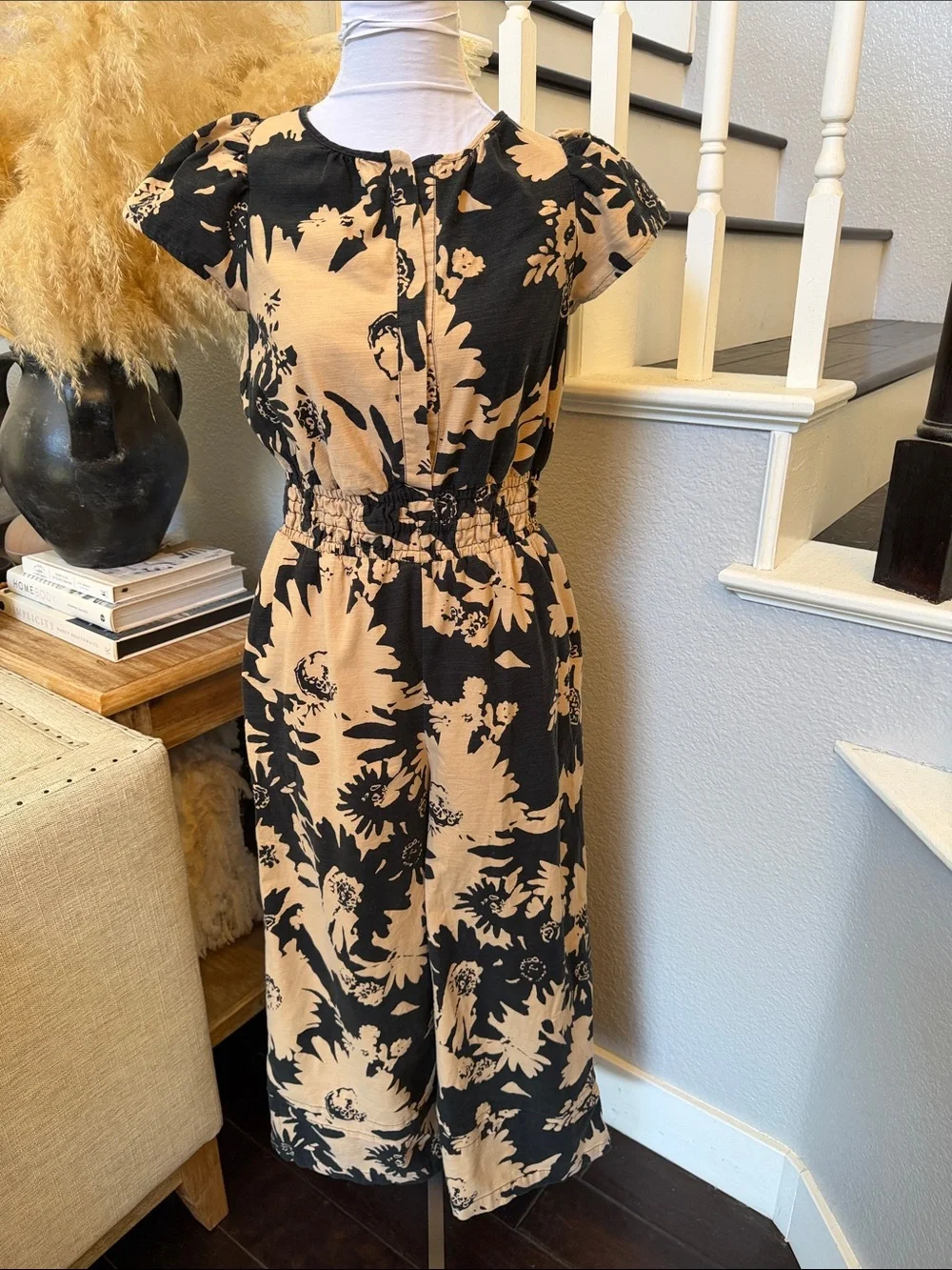 Anthropologie The Somerset Jumpsuit Light Sand Black Size XS Wide Leg - Picture 3 of 8
